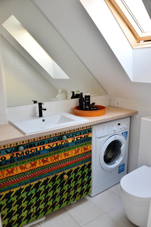 Jono Apartment كلابيدا الغرفة الصورة